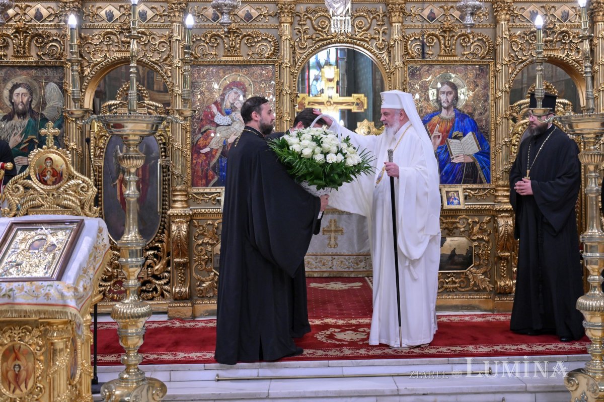 Rugăciune şi recunoştinţă la 19 ani de patriarhat ai Preafericitului Părinte Daniel 375431