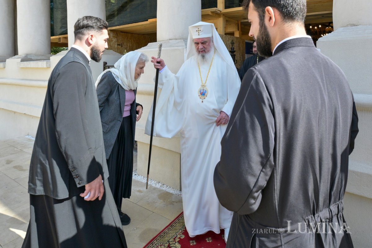 Rugăciune şi recunoştinţă la 19 ani de patriarhat ai Preafericitului Părinte Daniel 375435