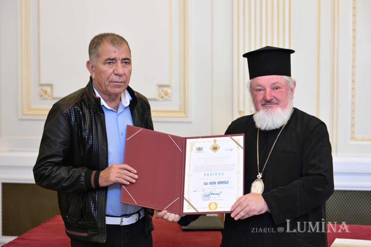 Binefăcător al Bisericii distins cu Ordinul „Credință și comuniune” 375761