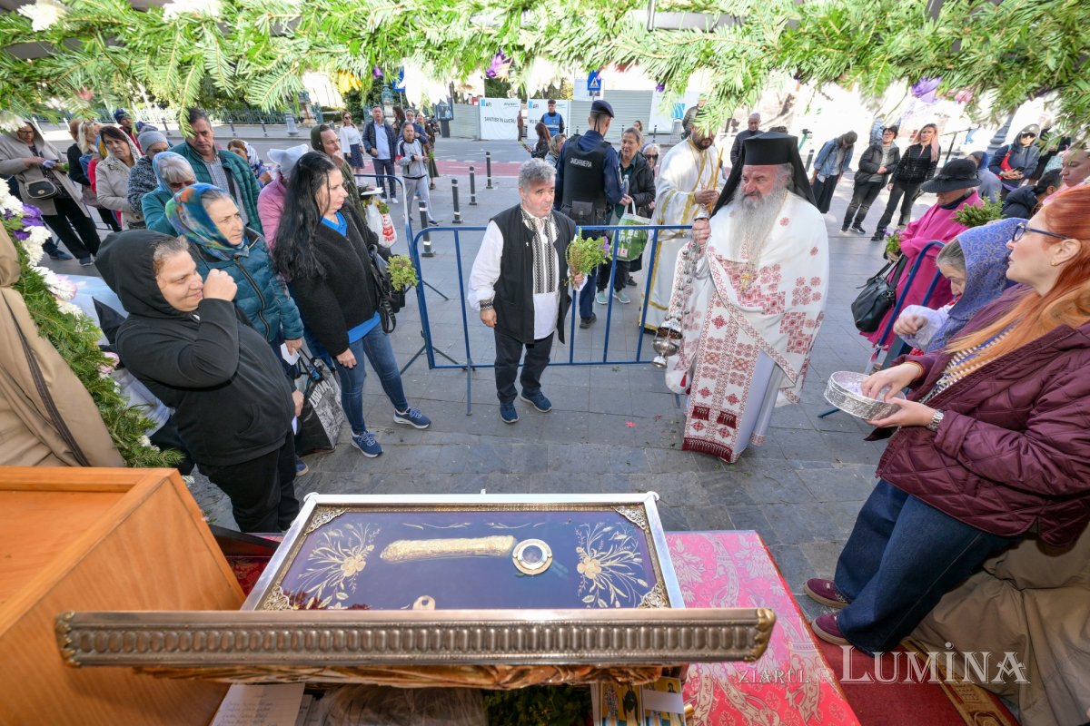 Biserica Zlătari din Bucureşti și‑a sărbătorit ocrotitorii spirituali 375790