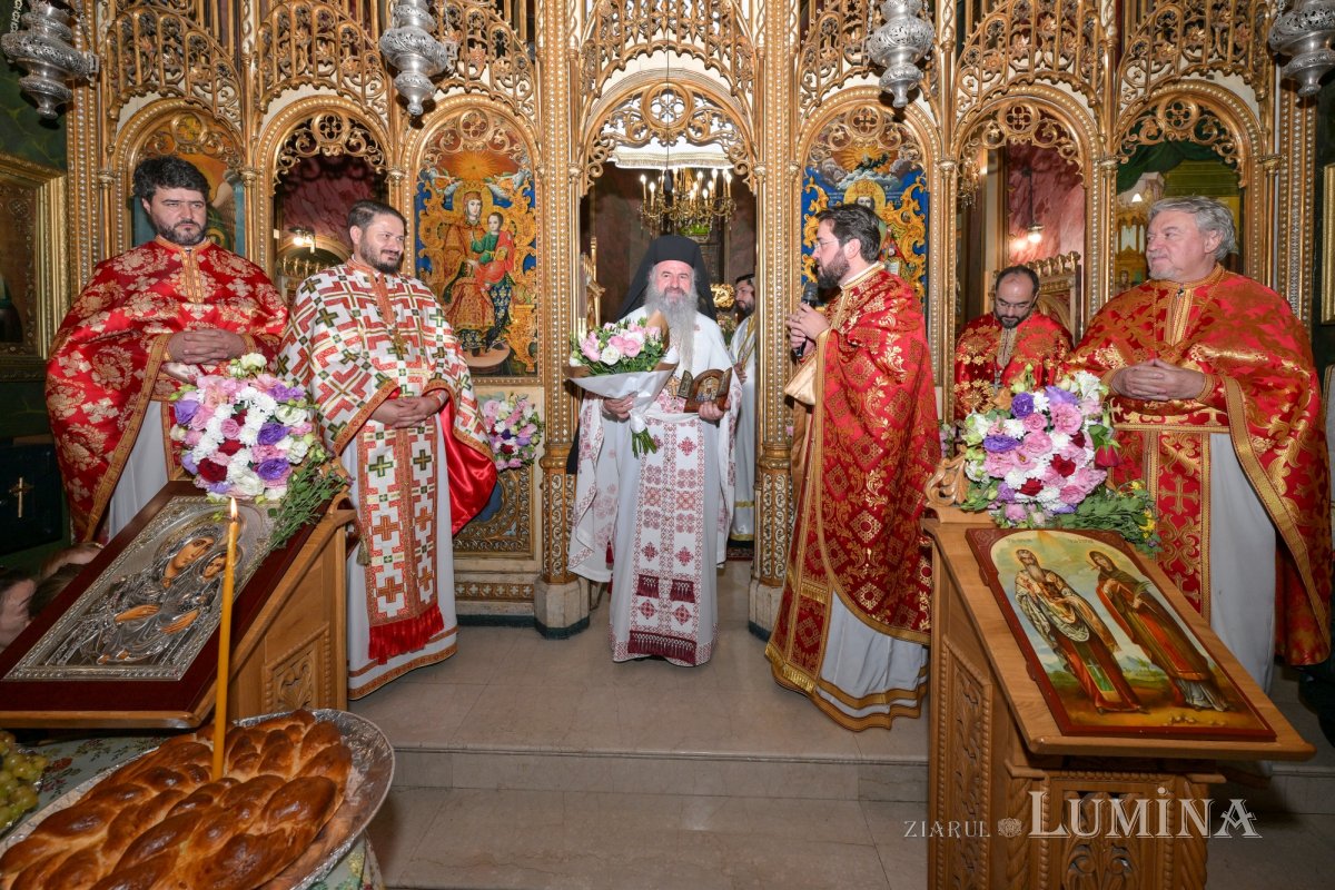 Biserica Zlătari din Bucureşti și‑a sărbătorit ocrotitorii spirituali 375801