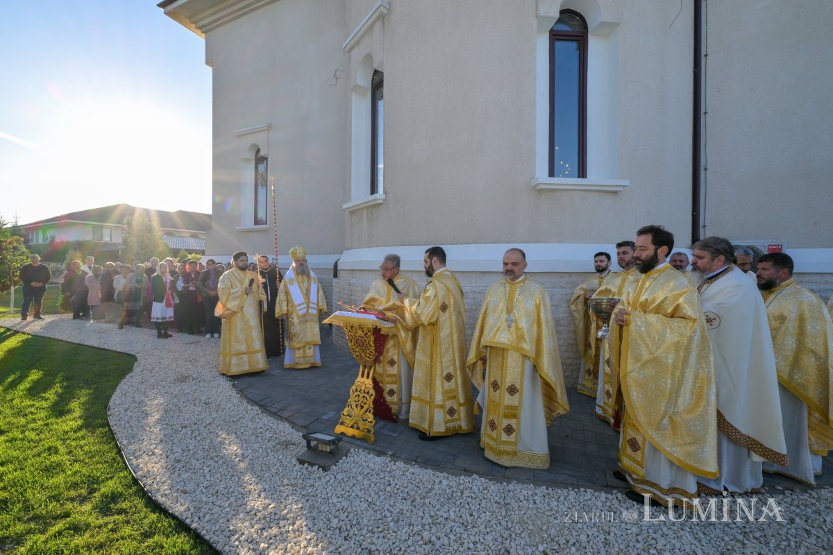 Moment de sărbătoare la Parohia Tunari din județul Ilfov 375830