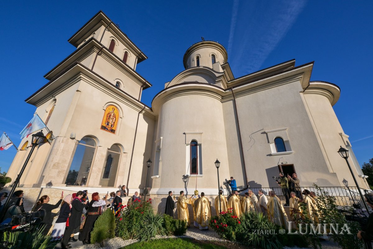 Moment de sărbătoare la Parohia Tunari din județul Ilfov 375832