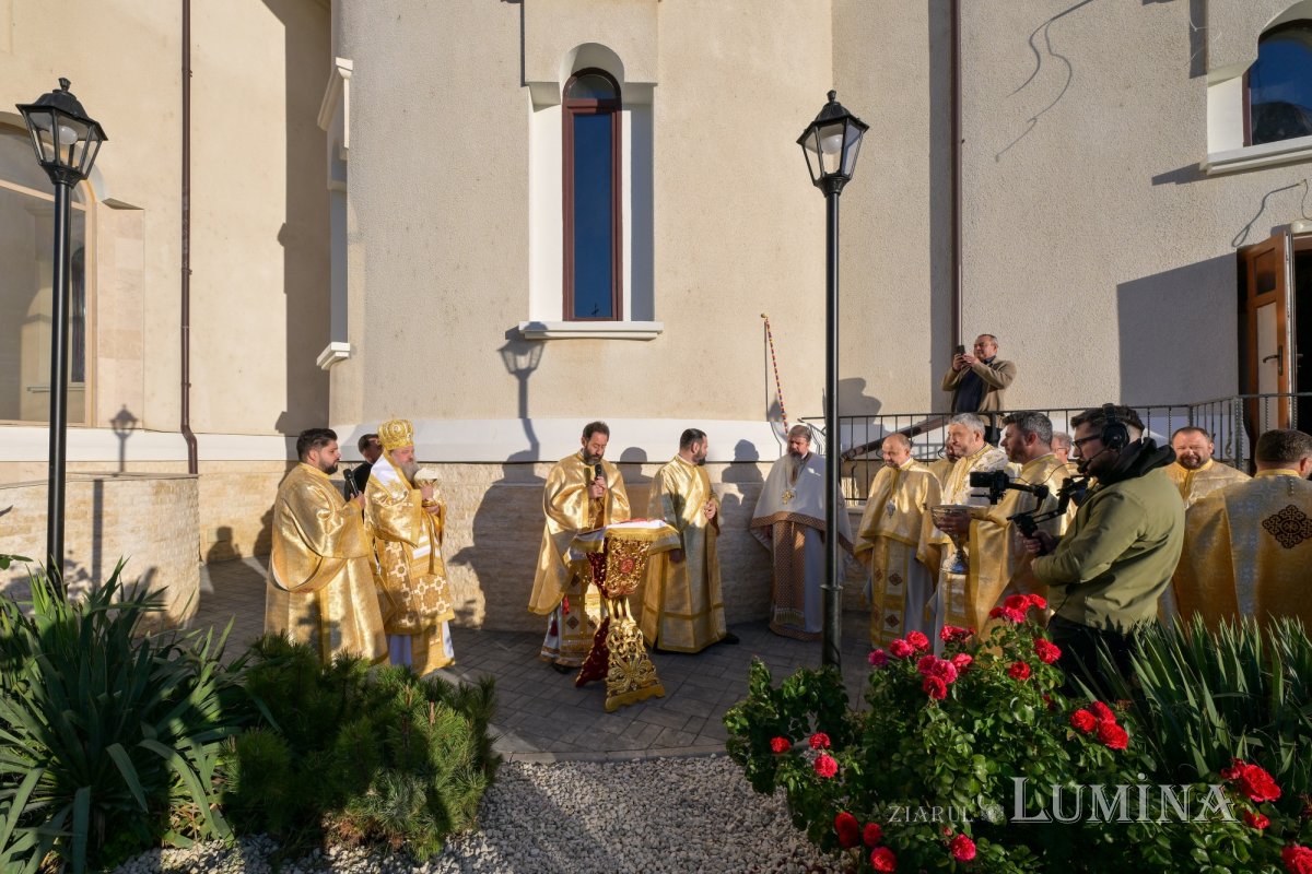 Moment de sărbătoare la Parohia Tunari din județul Ilfov 375833