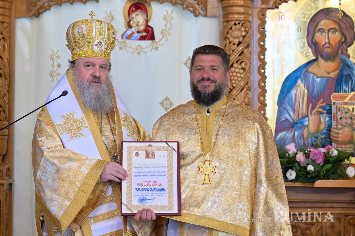 Moment de sărbătoare la Parohia Tunari din județul Ilfov 375837