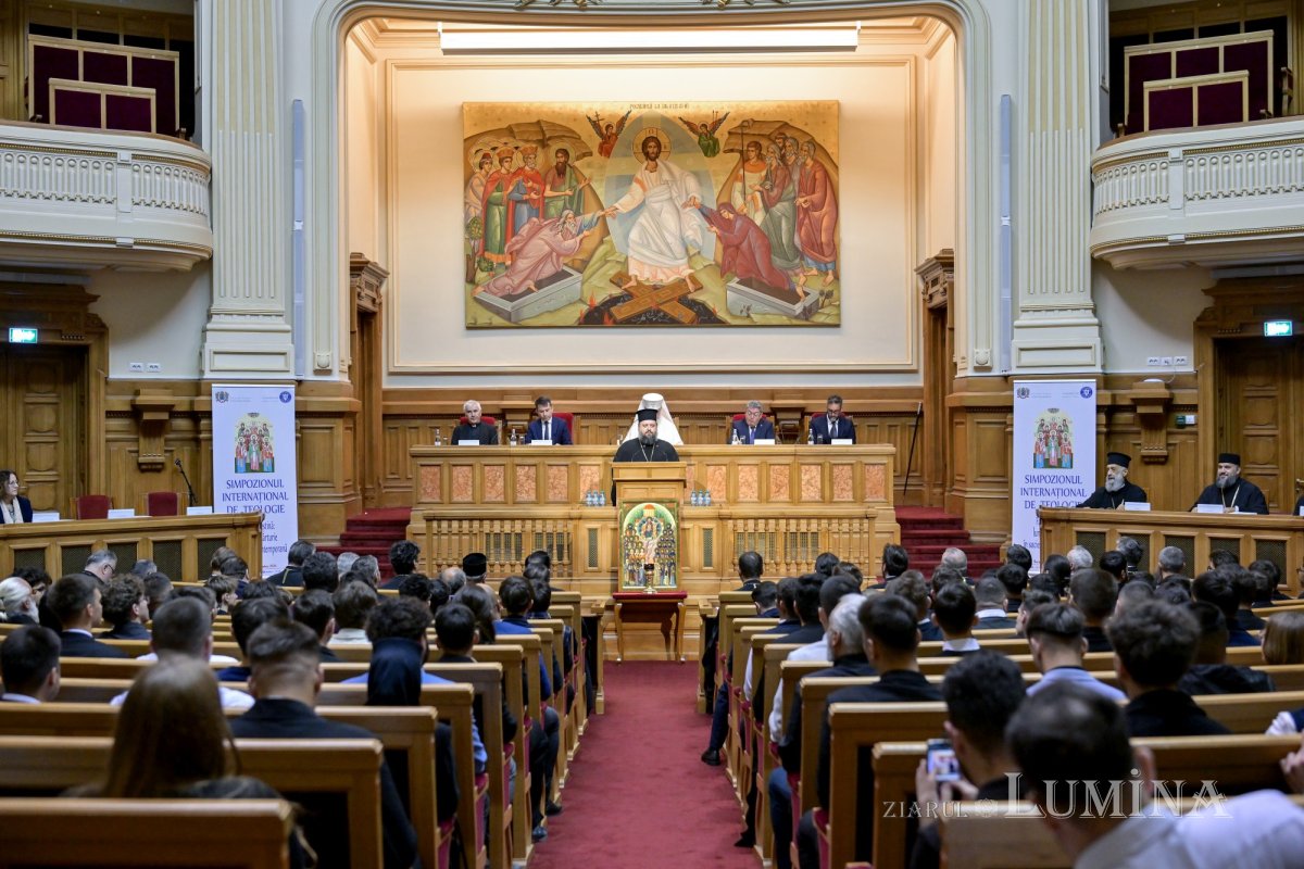 Simpozion internațional de teologie dedicat familiei creștine la Bucureşti  376161