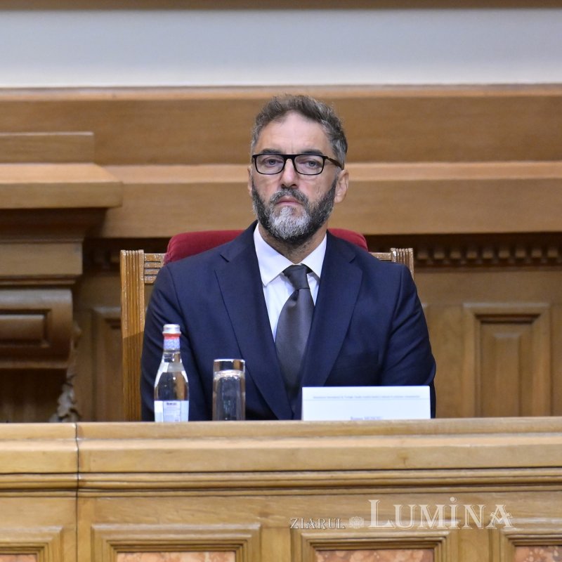 Simpozion internațional de teologie dedicat familiei creștine la Bucureşti  376171