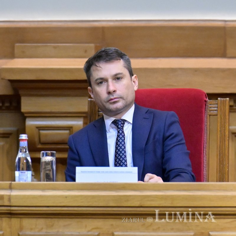 Simpozion internațional de teologie dedicat familiei creștine la Bucureşti  376172