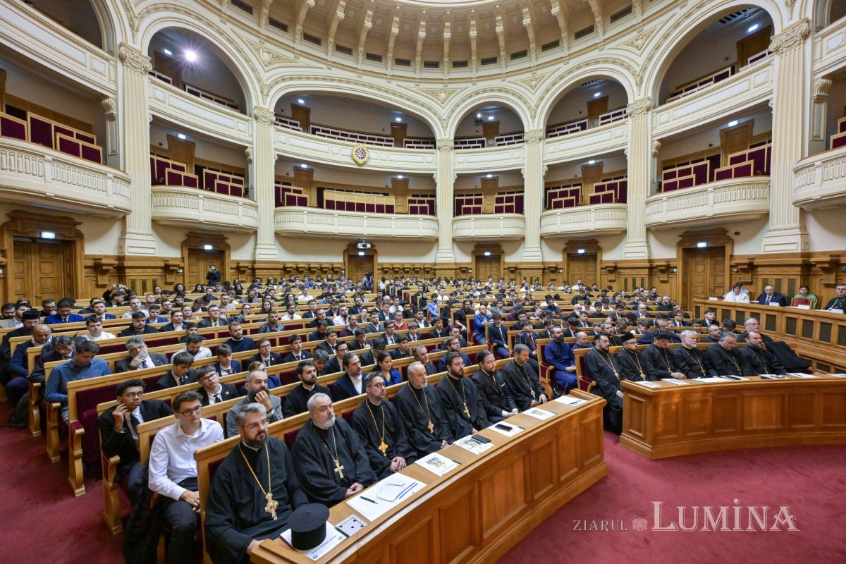 Simpozion internațional de teologie dedicat familiei creștine la Bucureşti  376175