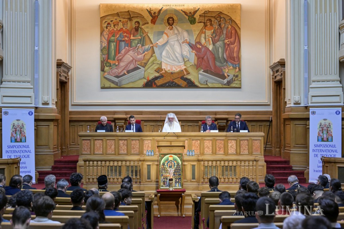 Simpozion internațional de teologie dedicat familiei creștine la Bucureşti  376183