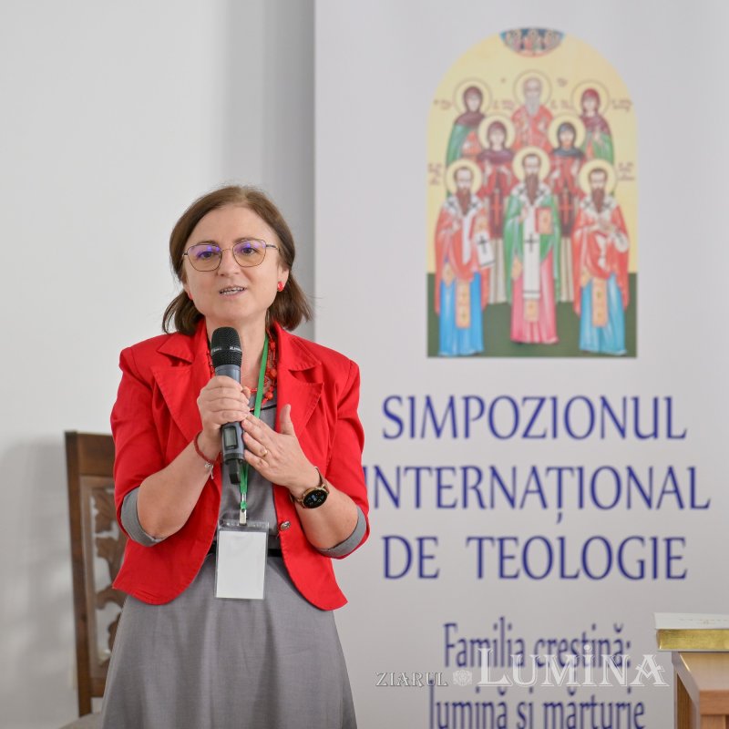 A treia sesiune de comunicări în cadrul Simpozionului Internațional de Teologie de la București 376301