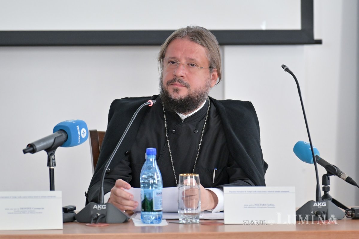 A treia sesiune de comunicări în cadrul Simpozionului Internațional de Teologie de la București 376316