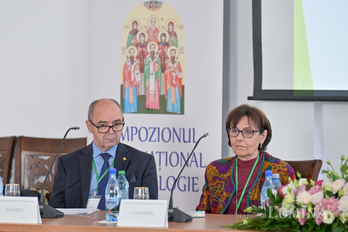 A treia sesiune de comunicări în cadrul Simpozionului Internațional de Teologie de la București 376319