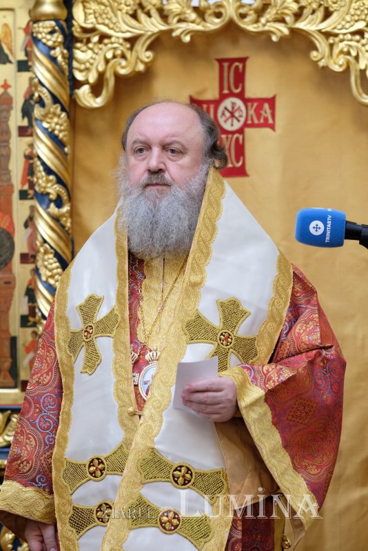 Preşedintele României la hramul bisericii Palatului Cotroceni 376331
