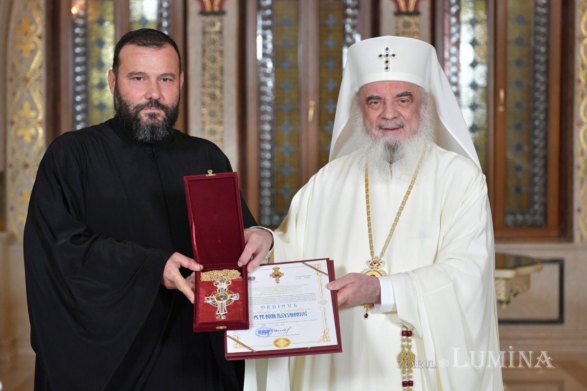 Oaspeți din Serbia la Reședința Patriarhală din București 376470