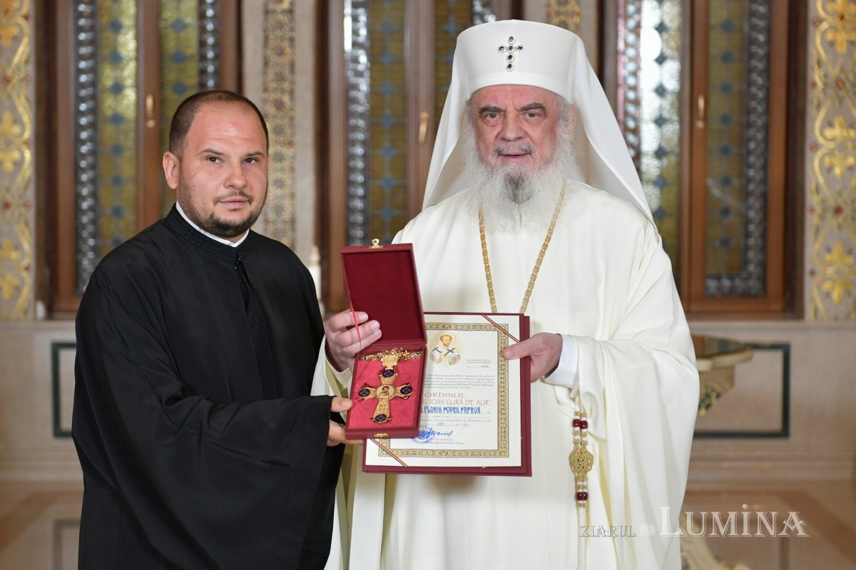 Oaspeți din Serbia la Reședința Patriarhală din București 376475