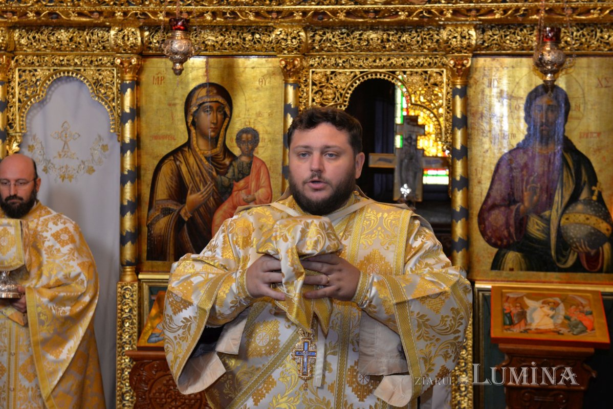 „Inima curată și bună face roditor cuvântul lui Dumnezeu” 376626