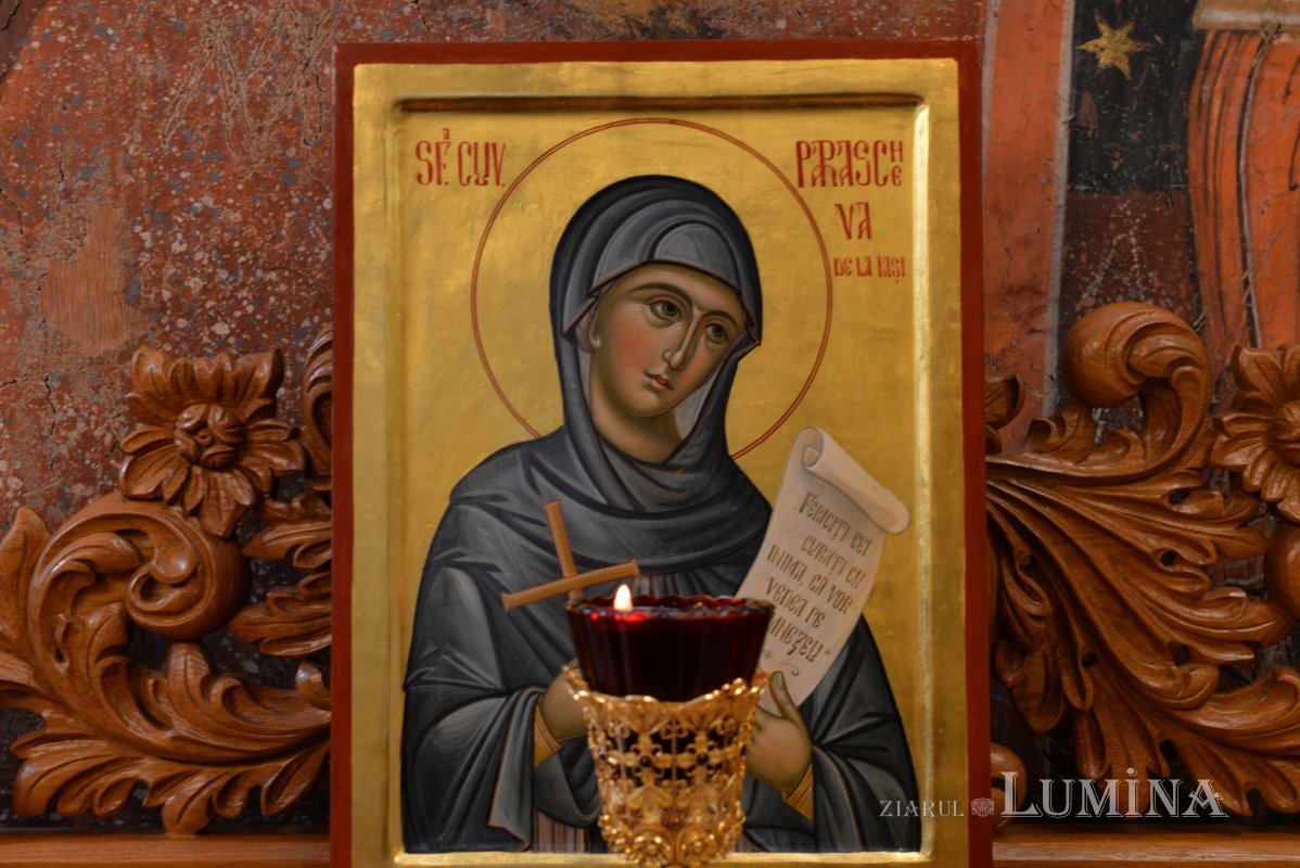 Paraclisul istoric al Reședinței Patriarhale în veşmânt de sărbătoare 376981