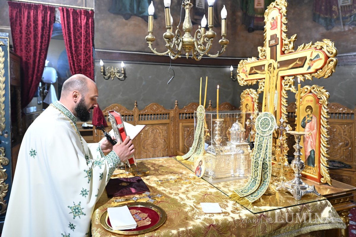 Popas de rugăciune la Parohia „Sfântul Anton”-Curtea Veche din București 376991