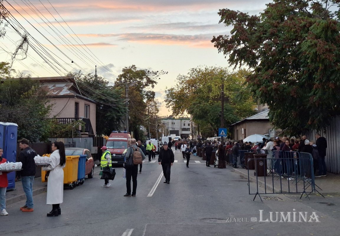 Sfânta Parascheva, izvor de bucurie şi speranţă 376849
