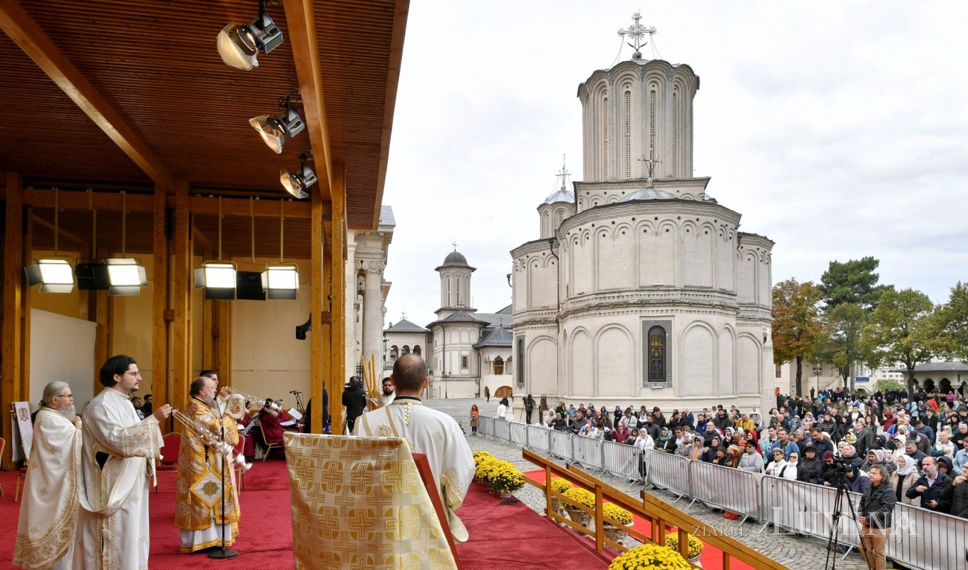 A început pelerinajul prilejuit de sărbătoarea Sfântului Cuvios Dimitrie cel Nou 377346