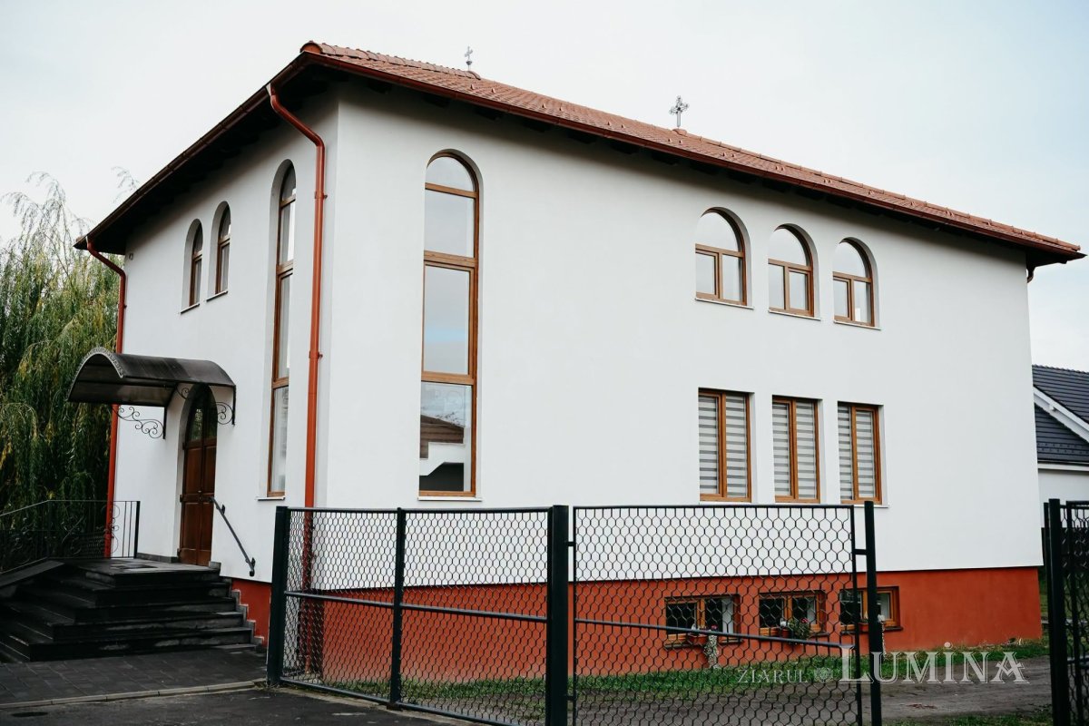 Sărbătoare la Biserica „Sfânta Treime” din Baciu, judeţul Cluj 377427