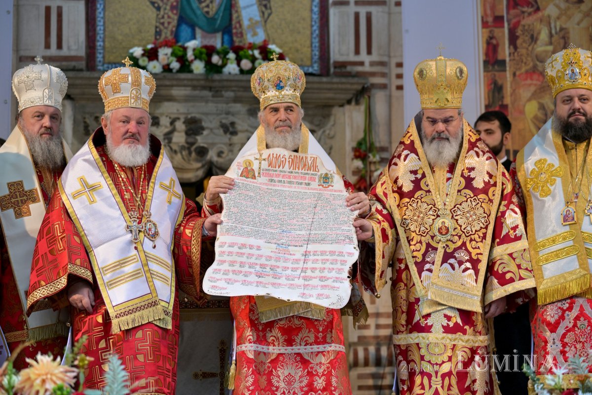 Proclamarea locală a canonizării Sfântului Preot Mucenic Constantin Sârbu 377954