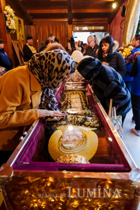 Priveghere pentru „oaspetele” de la hramul Catedralei Patriarhale 378144