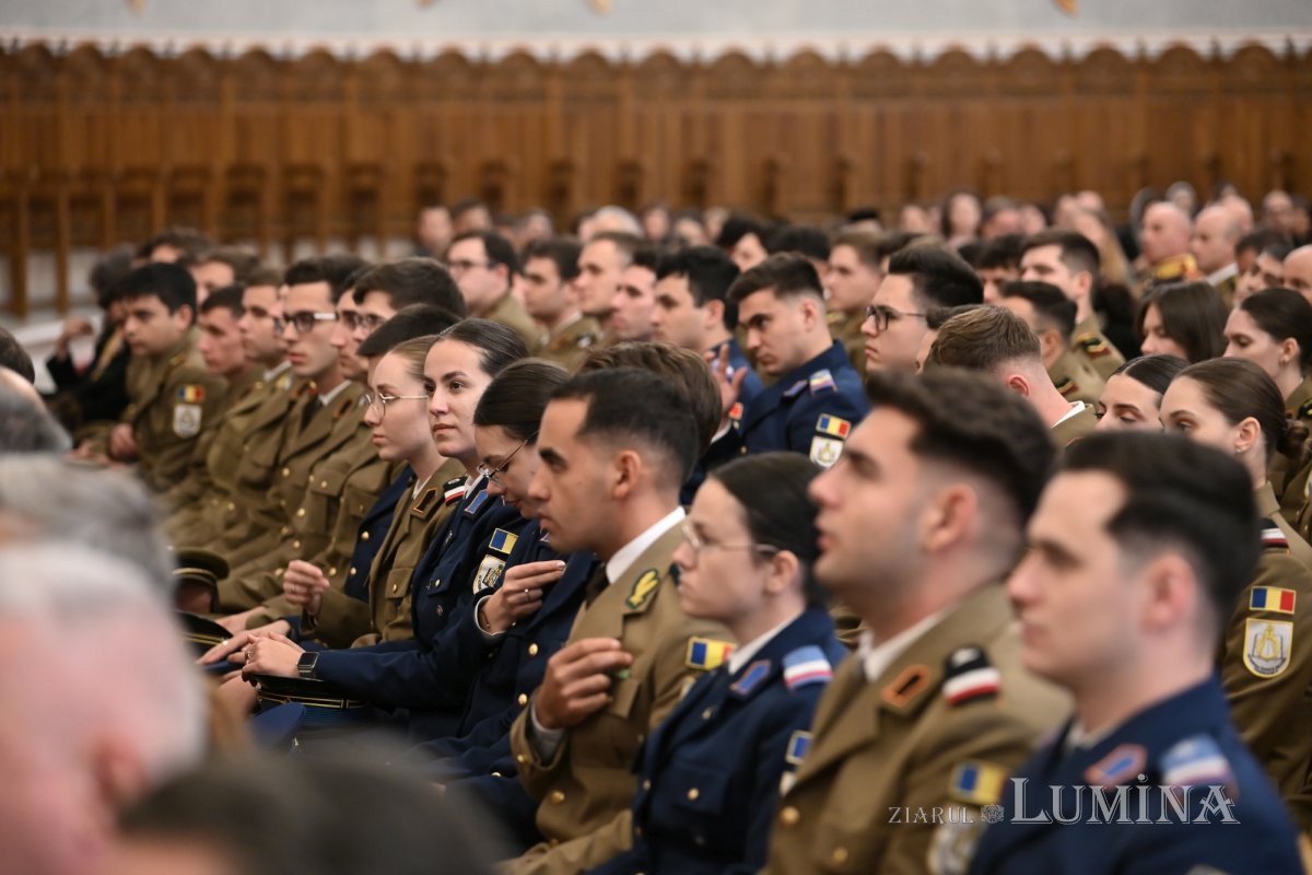 Ziua Clerului Militar, marcată la Catedrala Națională 378460