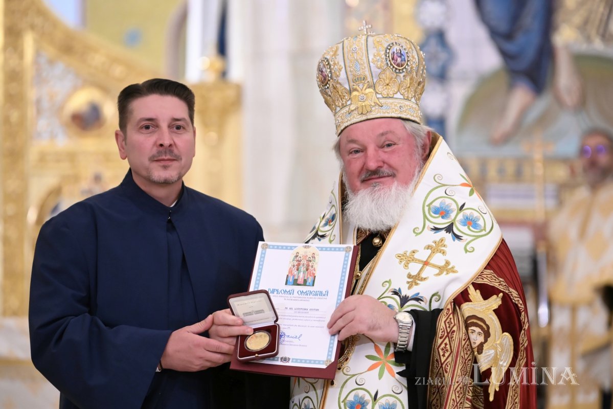 Ziua Clerului Militar, marcată la Catedrala Națională 378482