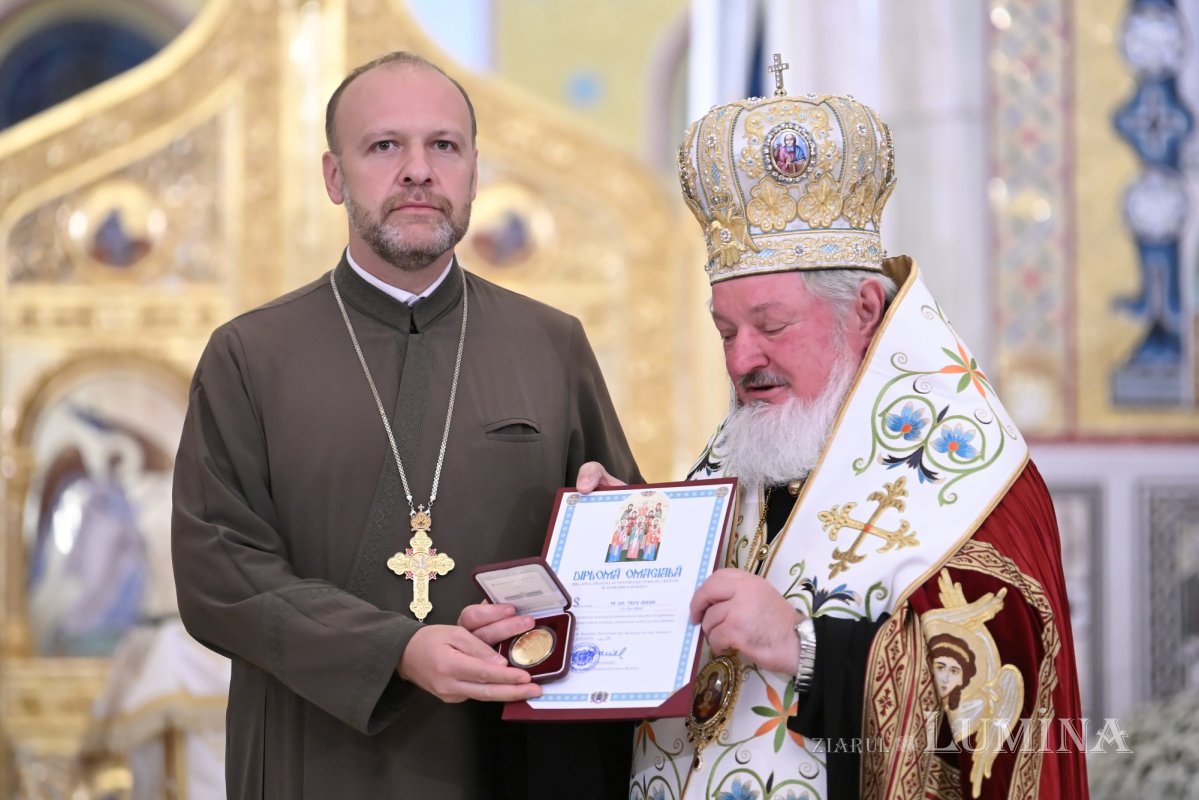 Ziua Clerului Militar, marcată la Catedrala Națională 378491