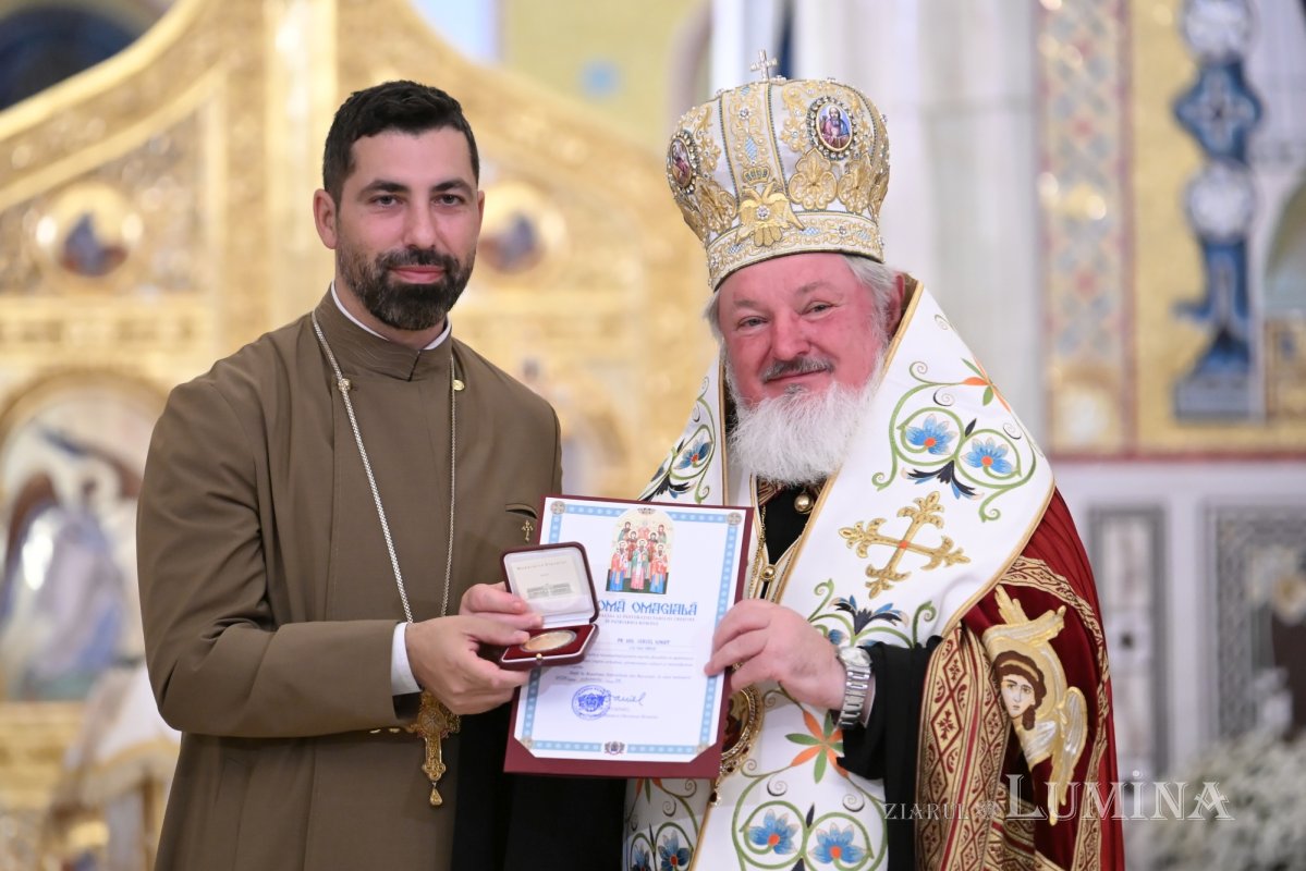 Ziua Clerului Militar, sărbătorită la Catedrala Națională 378493