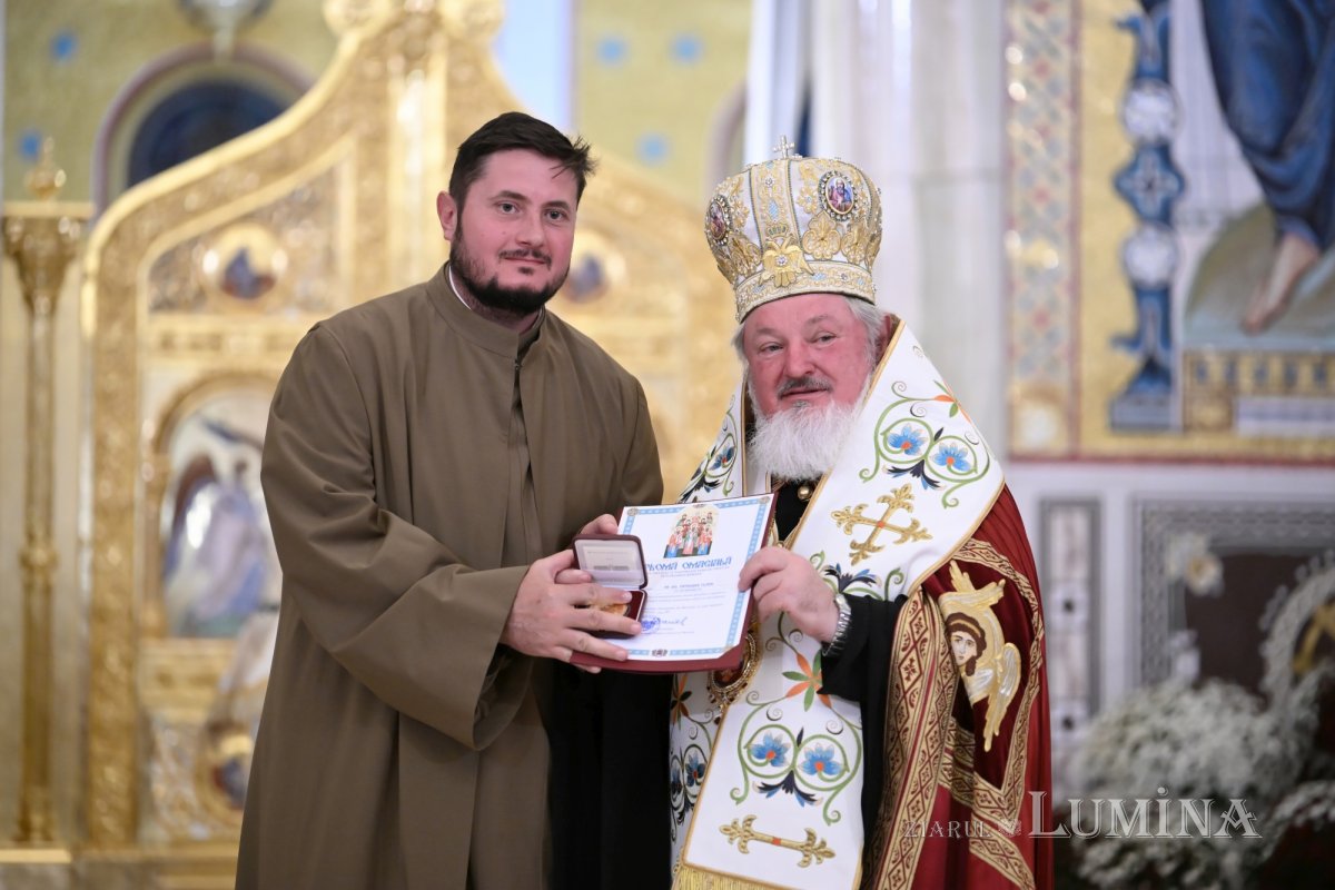 Ziua Clerului Militar, sărbătorită la Catedrala Națională 378496