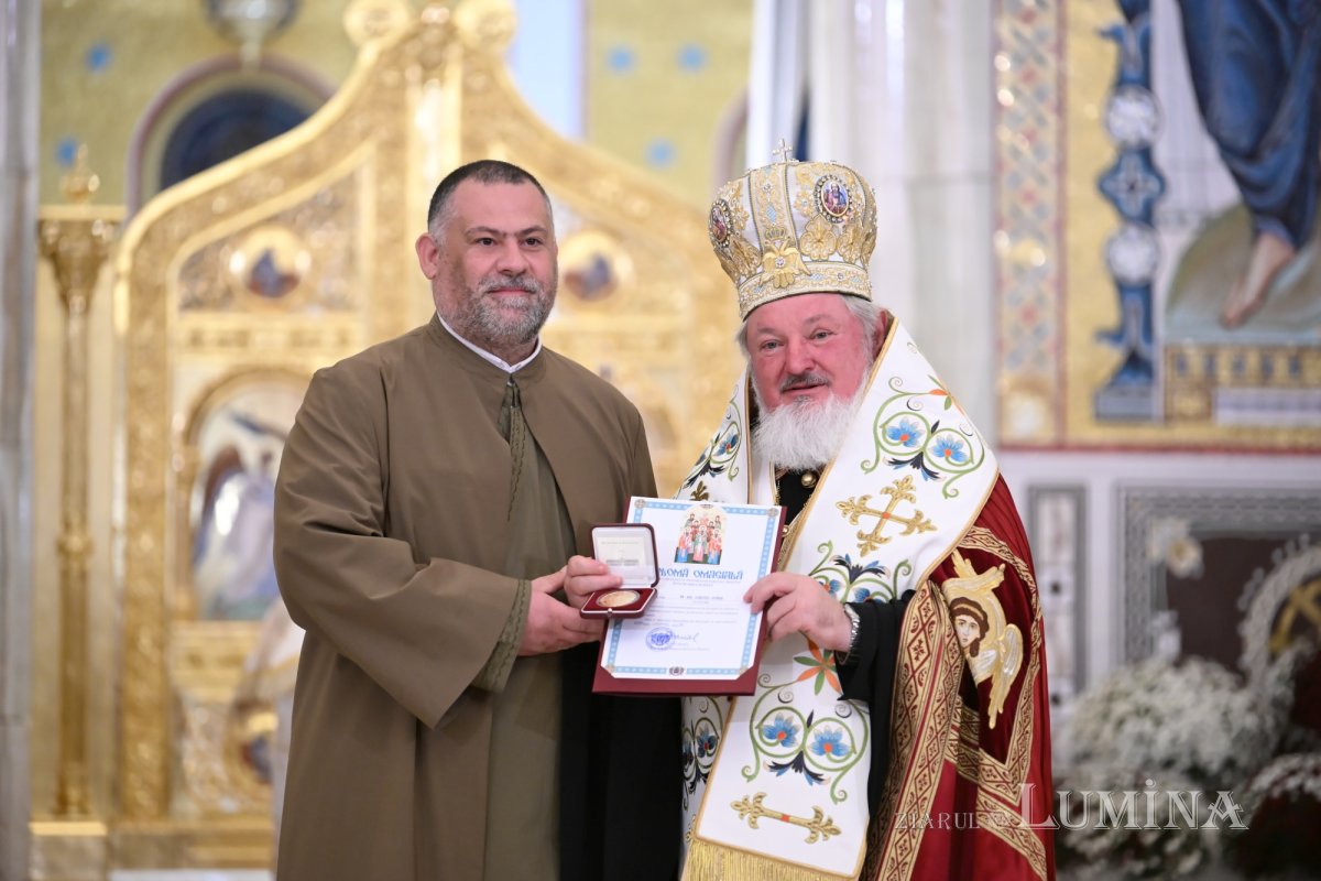 Ziua Clerului Militar, sărbătorită la Catedrala Națională 378497