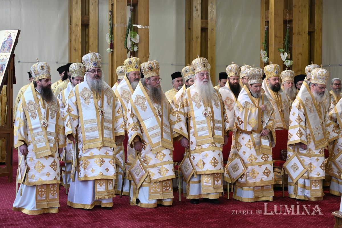 Sfântul Ocrotitor al Capitalei a fost cinstit pe Colina Patriarhiei 378598
