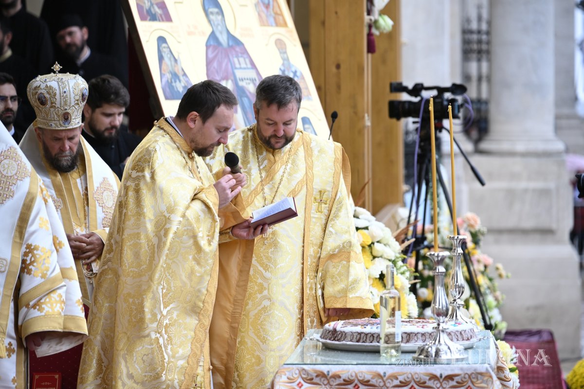 Sfântul Ocrotitor al Capitalei a fost cinstit pe Colina Patriarhiei 378623