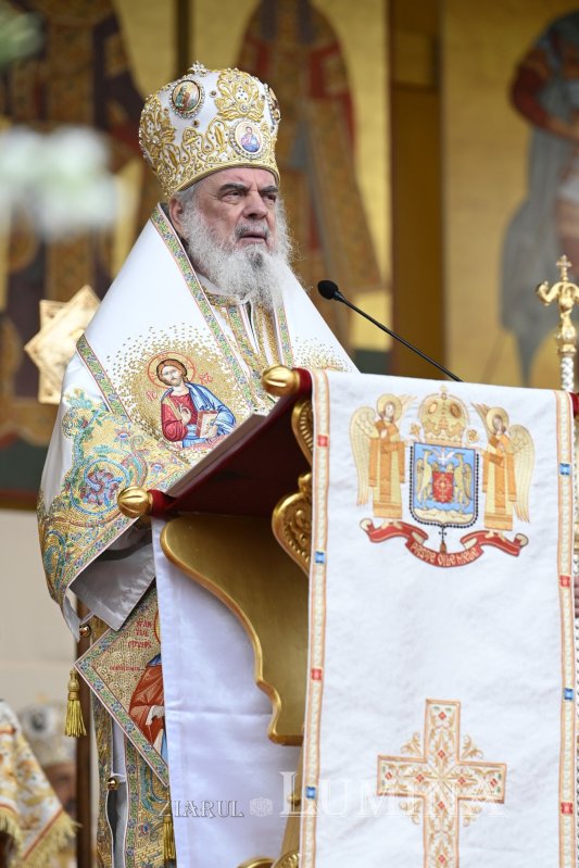 Sfântul Ocrotitor al Capitalei a fost cinstit pe Colina Patriarhiei 378625