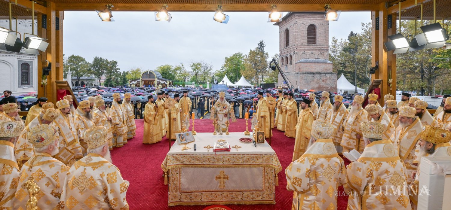 Sfântul Ocrotitor al Capitalei a fost cinstit pe Colina Patriarhiei 378644