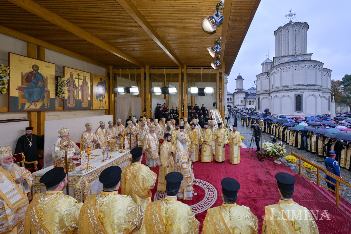 Sfântul Ocrotitor al Capitalei a fost cinstit pe Colina Patriarhiei 378648