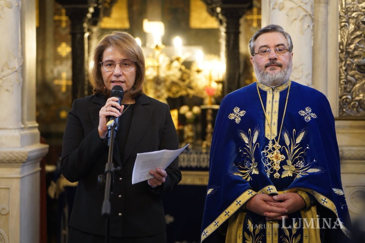 Comemorarea Zilei „Marelui Nu” la paraclisul Ambasadei Greciei la București 378807