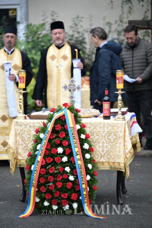 Rugăciune de pomenire a victimelor de la Clubul Colectiv 379019