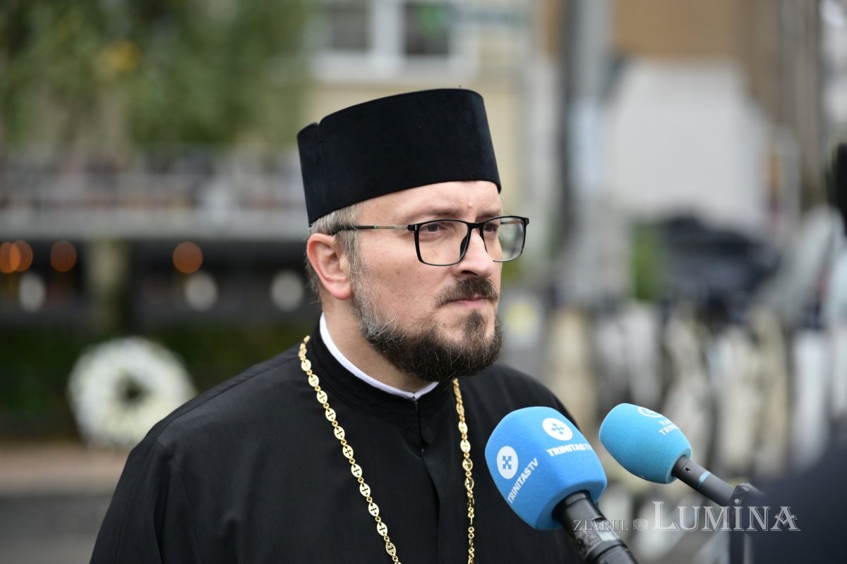 Rugăciune de pomenire a victimelor de la Clubul Colectiv 379030