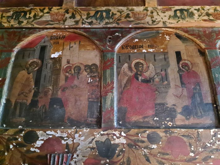 Biserica „Sfântul Ioan Evanghelistul”, icoane de pe catapeteasma