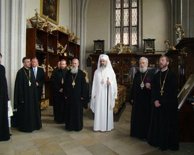 S-a încheiat vizita Patriarhului Daniel în Austria Poza 94525