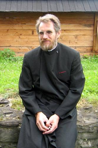 Un preot jertfelnic şi un profesor misionar Poza 95032