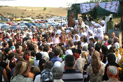 Întâlnire duhovnicească a românilor migranţi cu Sfinţii Martiri Brâncoveni Poza 95079