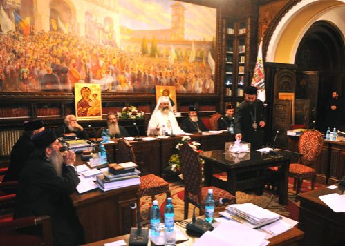 Au fost aleşi noi ierarhi ai Bisericii Ortodoxe Române Poza 95749