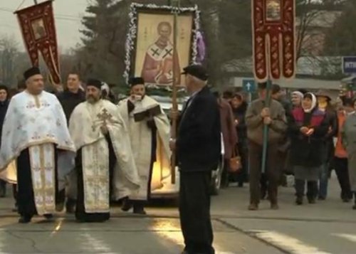 Activităţi religioase şi social-filantropice de sărbătoarea Sfântului Nicolae Poza 96154