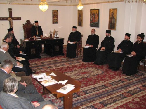 Şedinţa Consiliului Eparhial al Arhiepiscopiei Dunării de Jos Poza 96663
