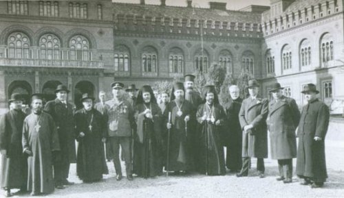 Memoria Bisericii în imagini: Părintele Constantin Moraitakis şi poporul român Poza 96733